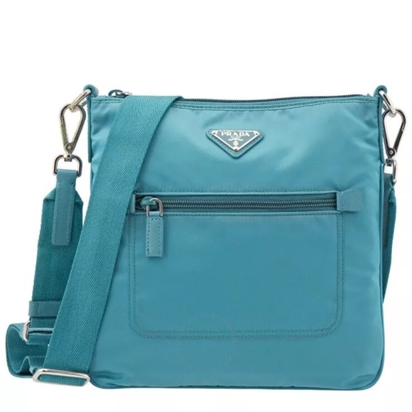 ‘Like New’ Authentic PRADA Turquoise Nylon Shoulder Crossbody Bag Purse - Picture 3 of 10